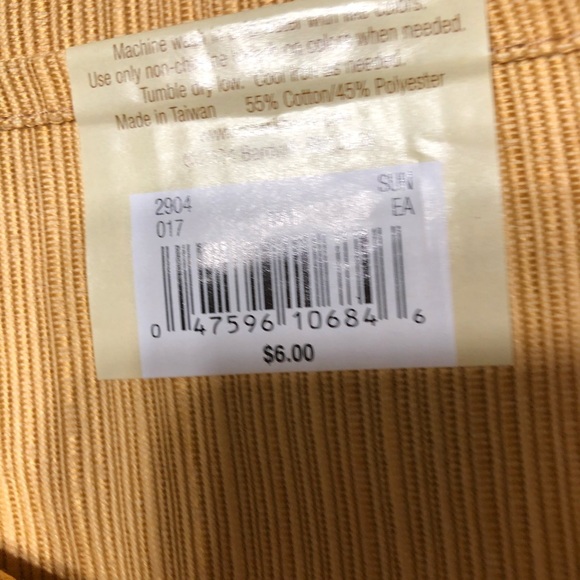 NAPKINS - Picture 3 of 3